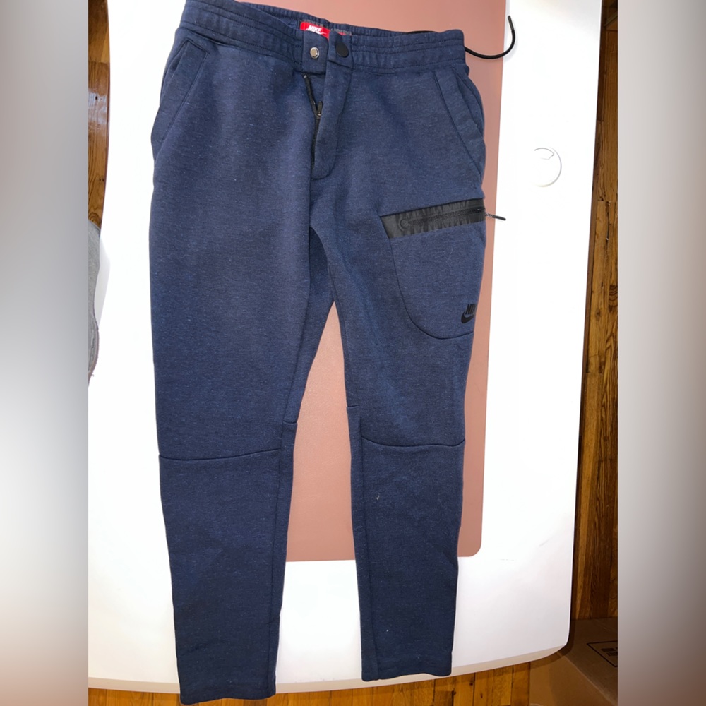 Nike Tech Fleece Pant - Size Small